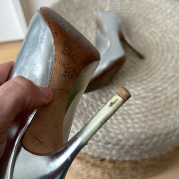 Christian Dior - Picture 5 of 9